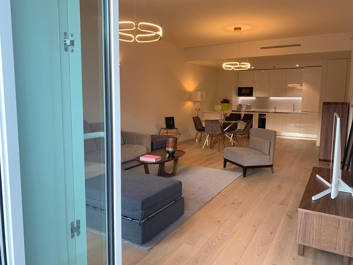 Apartament New!! Luxury Avenida Da Liberdade Flat- With Rooftop And Pool Lizbona Zewnętrze zdjęcie