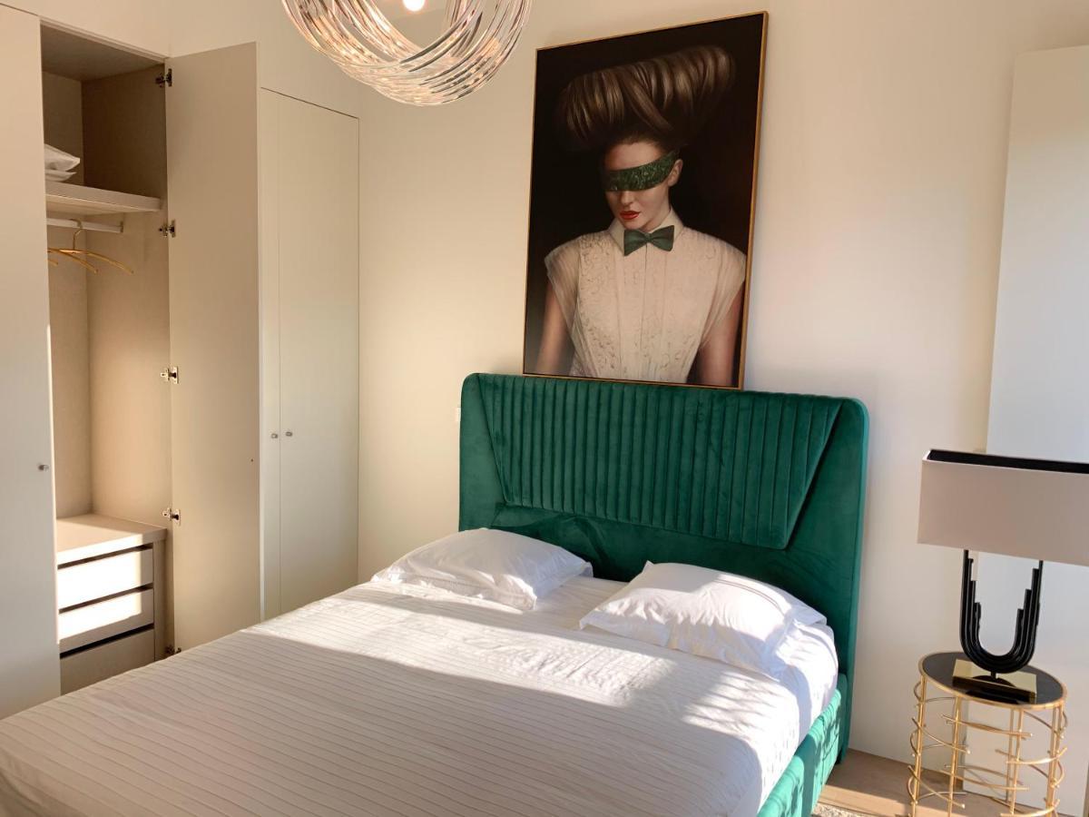 Apartament New!! Luxury Avenida Da Liberdade Flat- With Rooftop And Pool Lizbona Zewnętrze zdjęcie
