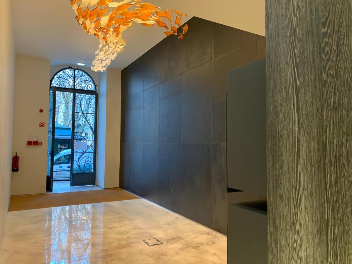 Apartament New!! Luxury Avenida Da Liberdade Flat- With Rooftop And Pool Lizbona Zewnętrze zdjęcie