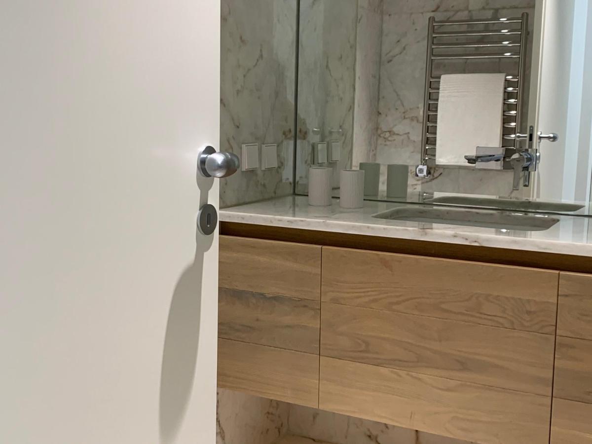 Apartament New!! Luxury Avenida Da Liberdade Flat- With Rooftop And Pool Lizbona Zewnętrze zdjęcie